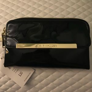 NEW Steve Madden clutch- multiple compartments